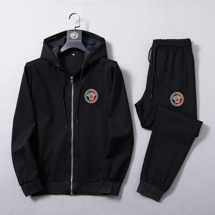 Picture of Versace Sweater Suits _SKUVersaceM-5XLkdtn2243024